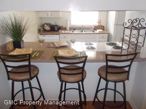 Foto del edificio - 5518 Terrace Ct