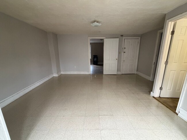 Foto del edificio - 250 S Pershing Ave