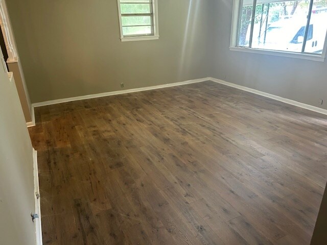 Building Photo - 3801 Fielder Dr