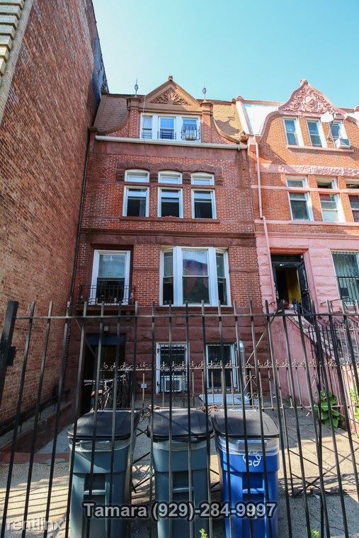 Building Photo - 1065 Bergen St