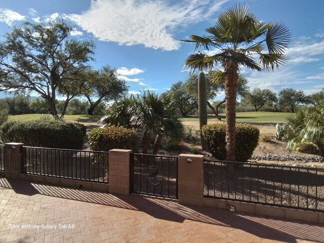 Foto del edificio - Unfurnished home for  age 55 and older res...