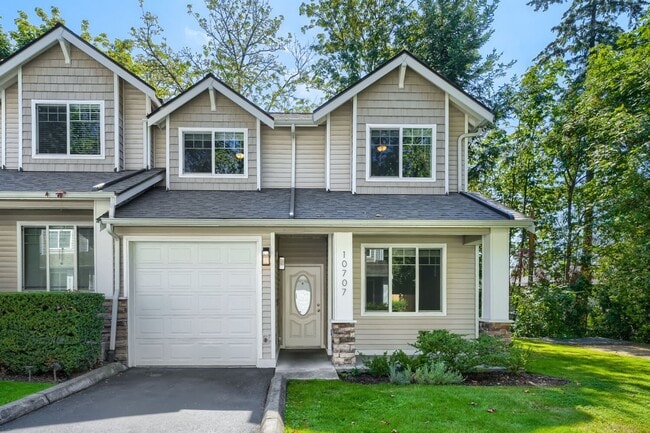 Photo - 10707 SE 170th St. Townhome
