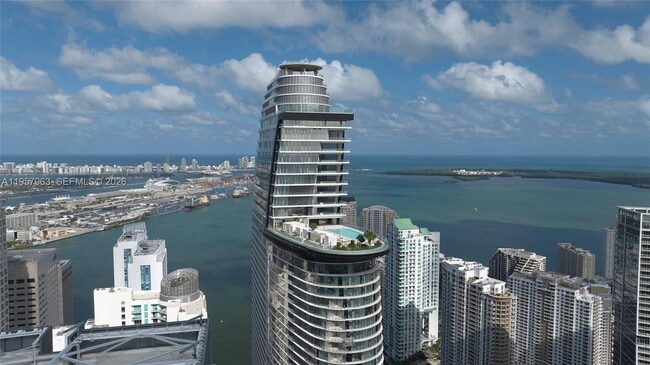 Building Photo - 300 Biscayne Blvd Way