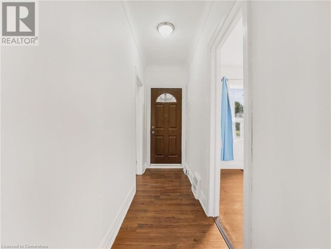Building Photo - 42 Ellis Ave