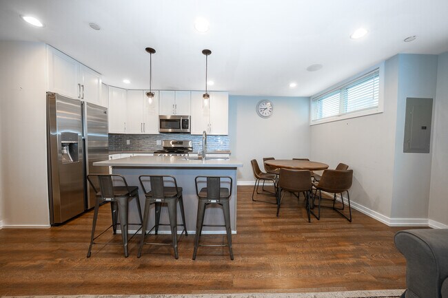 Foto del edificio - 769 N Uber St