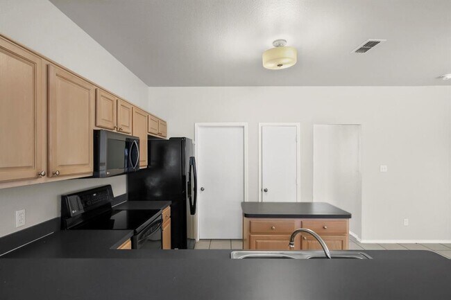 Foto del edificio - 13409 Dove Ranch Rd