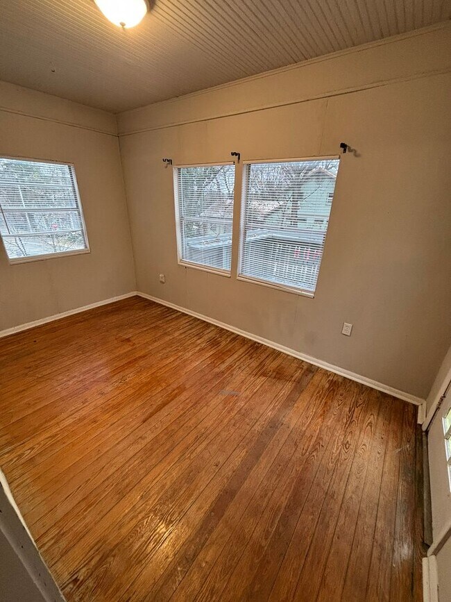 Foto del edificio - 129 Boles St