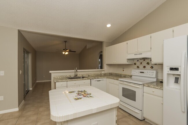 Foto del edificio - 371 SW Feldman Ave