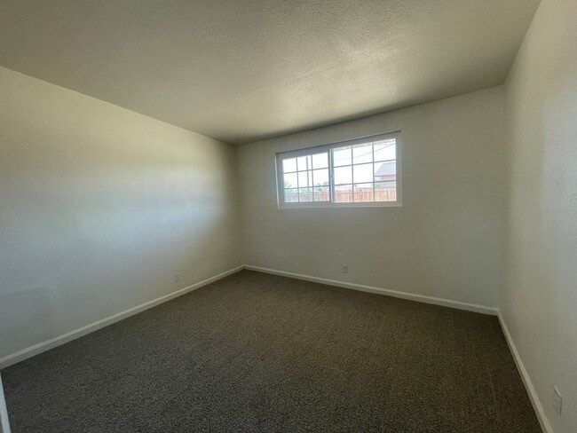 Foto del edificio - Modern Living in California City