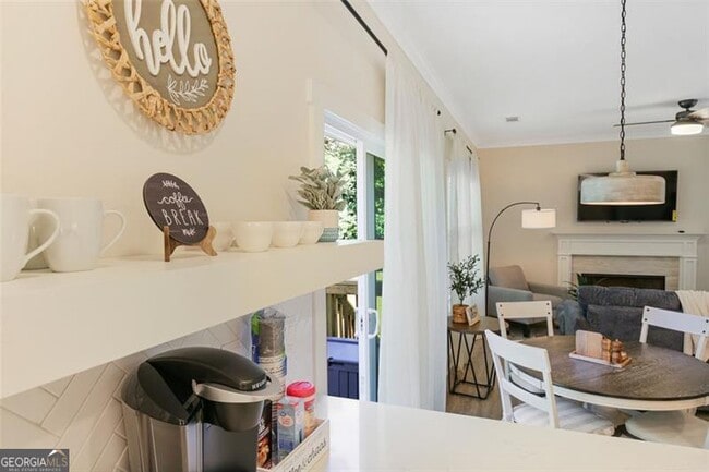 Building Photo - 4620 Timrose Rd NW