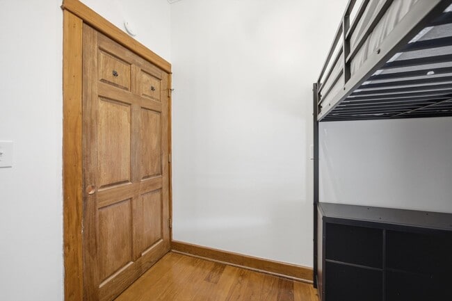 Foto del edificio - 823 McCallie Ave