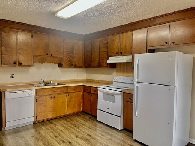 Foto del edificio - Huffaker Rd #214