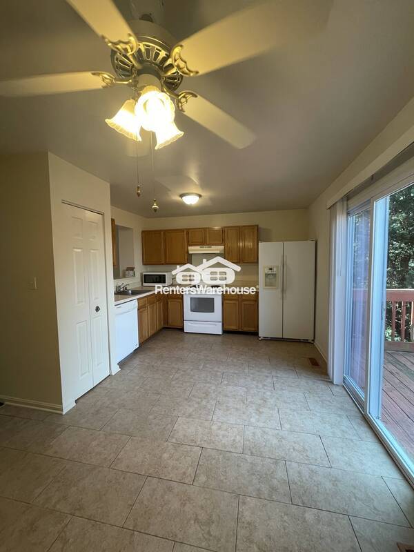 Foto del edificio - 4259 Chapel Gate Ct