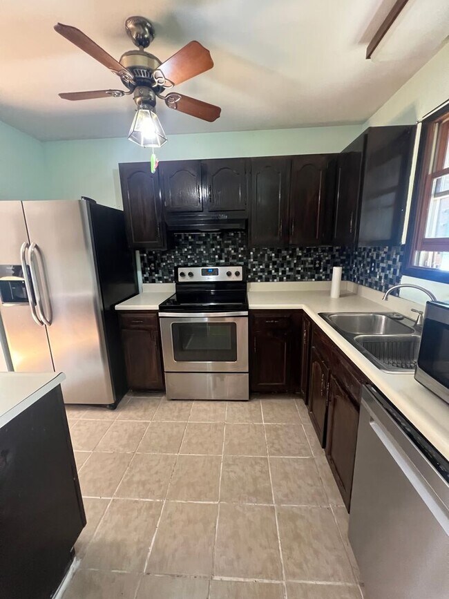 Foto del edificio - 2 Bedroom Townhome in Carlisle