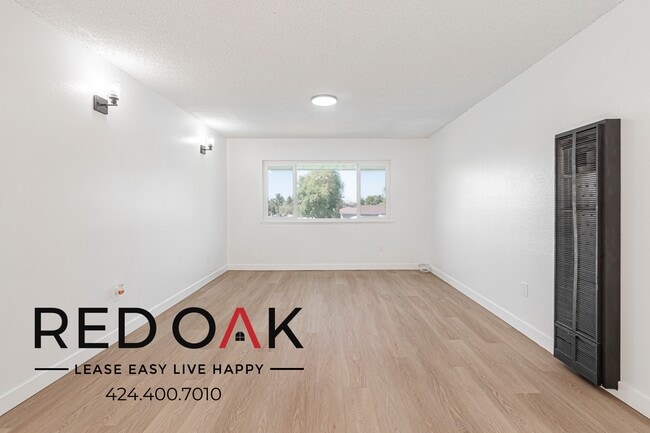 Building Photo - 16787 Miller Ave