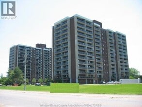 Building Photo - 9099 Riverside Dr E