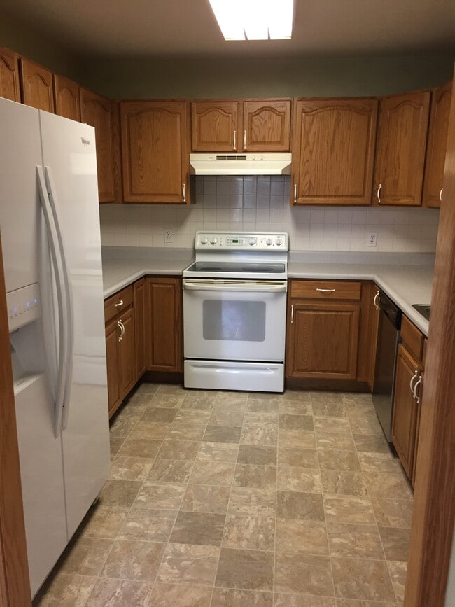 Foto del edificio - 1184 Huron Ct