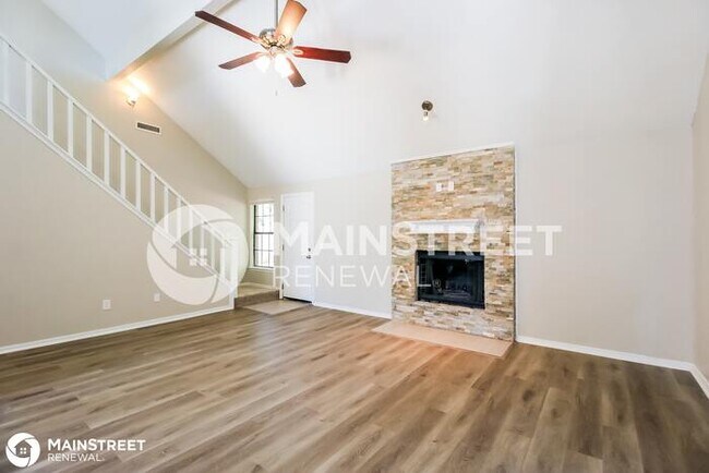 Building Photo - 4008 Beachcomber Dr, Yukon, OK 73099