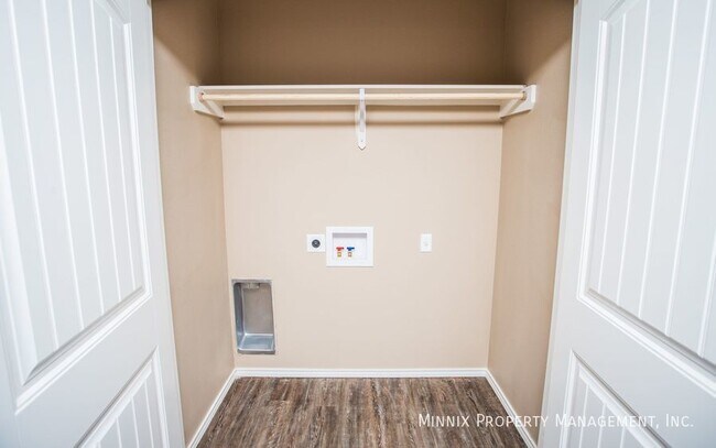 Foto del edificio - 2602 N. Ave. P-