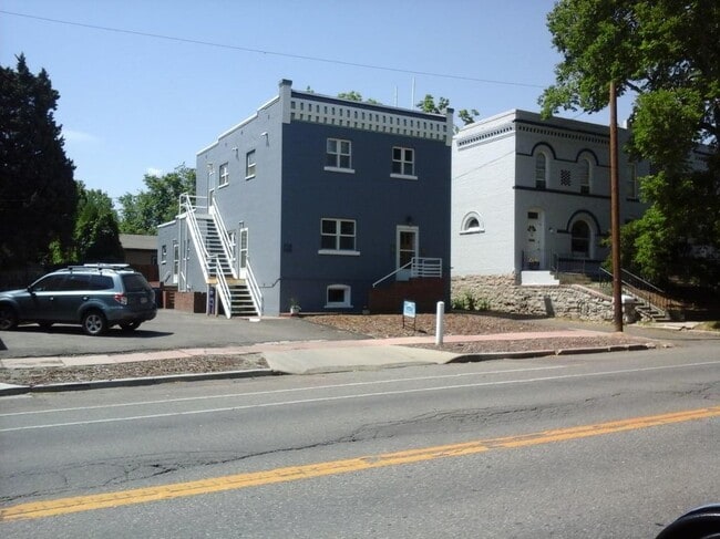 3BD/2BA Historic Glove Factory Building of the Highlands. - 3BD/2BA Historic Glove Factory Building of the Highlands. Apartment