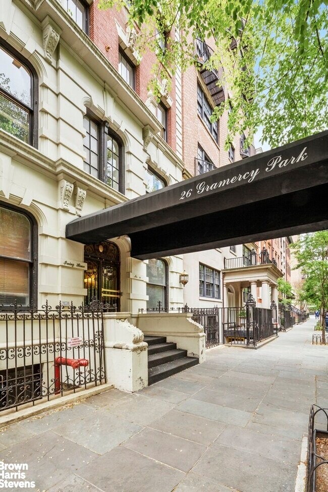 26 Gramercy Park S Unit 4C, New York, NY 10003 Condo for Rent in New