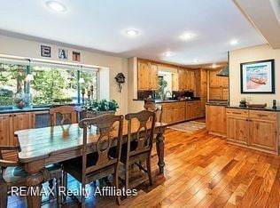 Building Photo - 6 br, 5 bath House - 565 SILVERTIP DR.