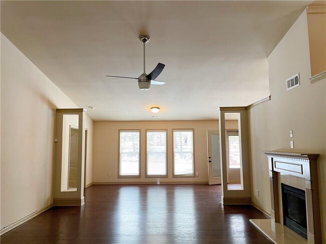 Foto del edificio - 1821 Bridle Rd