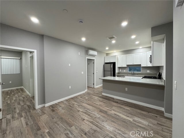 Foto del edificio - 623 Normandie Ave