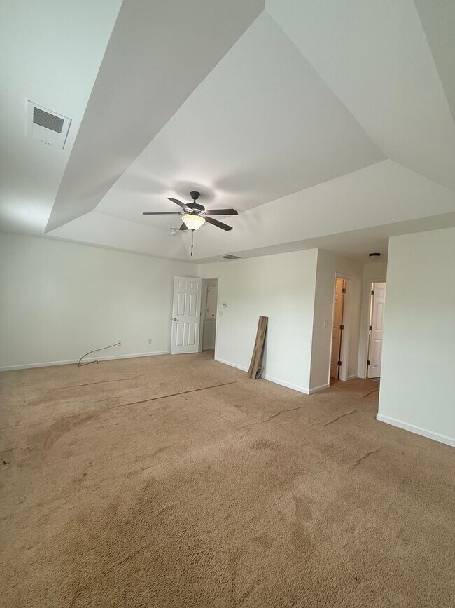 Foto del edificio - 5828 Bradshaw Ct