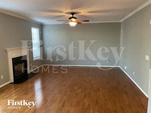 Foto del edificio - 2114 Feather Ridge Drive