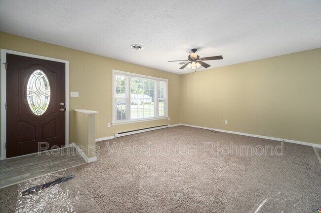 Building Photo - 6426 Mary Esther Ln