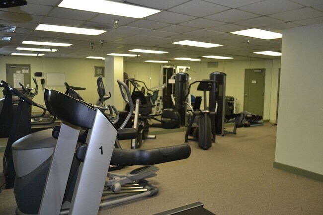 Gym - 7401 Westlake Ter Apartment