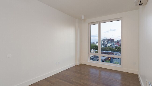 Great views - 1371 E 85th St