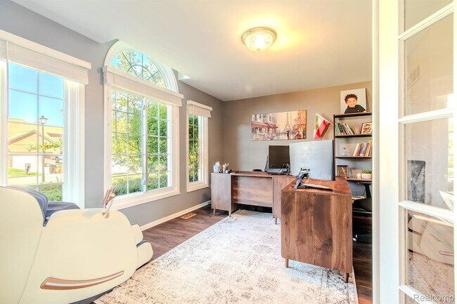 Foto del edificio - 56194 Birkdale Dr