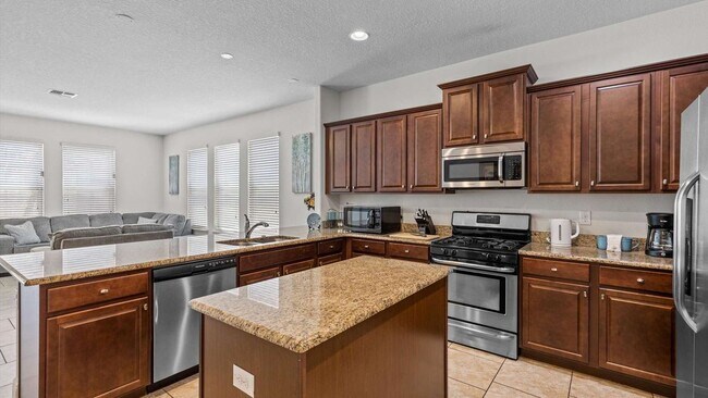 Foto del edificio - 5266 Wildwood Wy