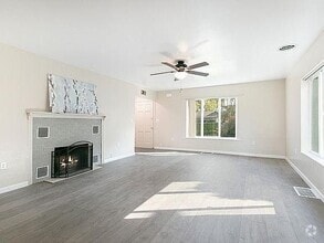 Building Photo - 117 N 28th Ave