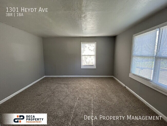 Foto del edificio - 3 Bedroom 1 Bathroom House