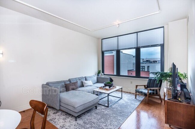 Foto del edificio - 2120 Vermont Ave NW
