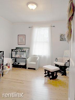 Building Photo - 1029 Overhill Rd SE