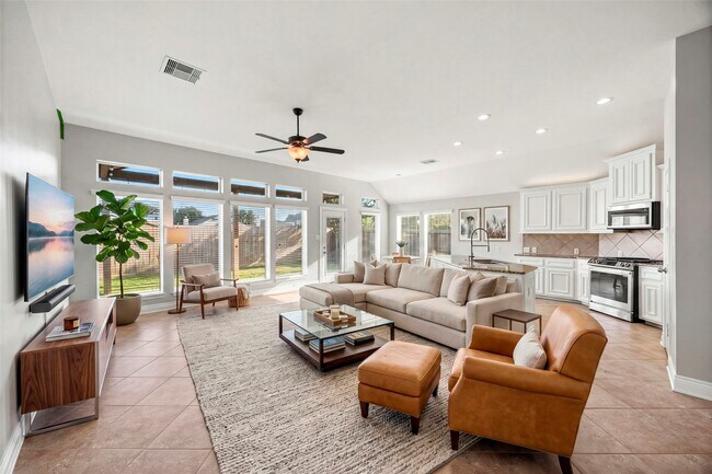 Foto del edificio - 31815 Forest Oak Ln