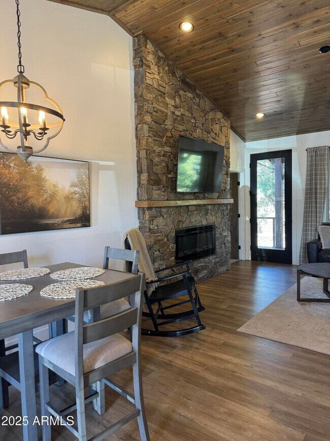 Foto del edificio - 3901 W Cooley St