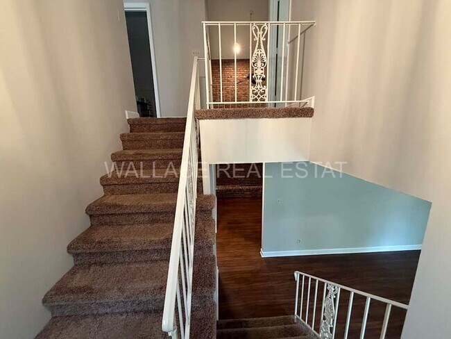 Foto del edificio - 11141 Pleasant Forest Dr