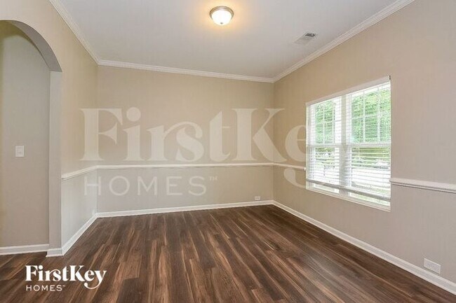 Building Photo - 509 Winder Trail