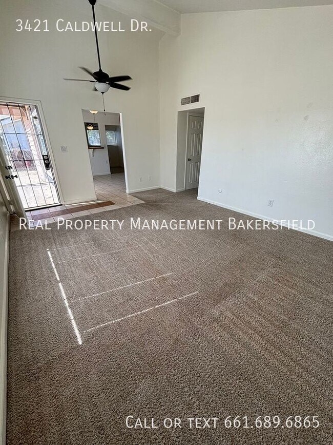 Building Photo - 3421 Caldwell Dr
