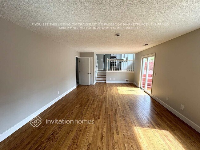 Foto del edificio - 3244 W 11th Ave Pl