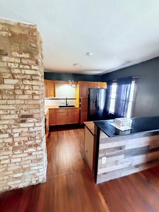 Foto del edificio - 4506 Behrwald Ave