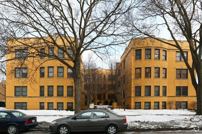 Building Photo - The Carlisle