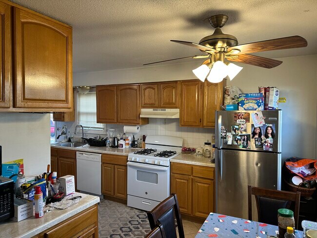 Foto del edificio - 63 Elm St