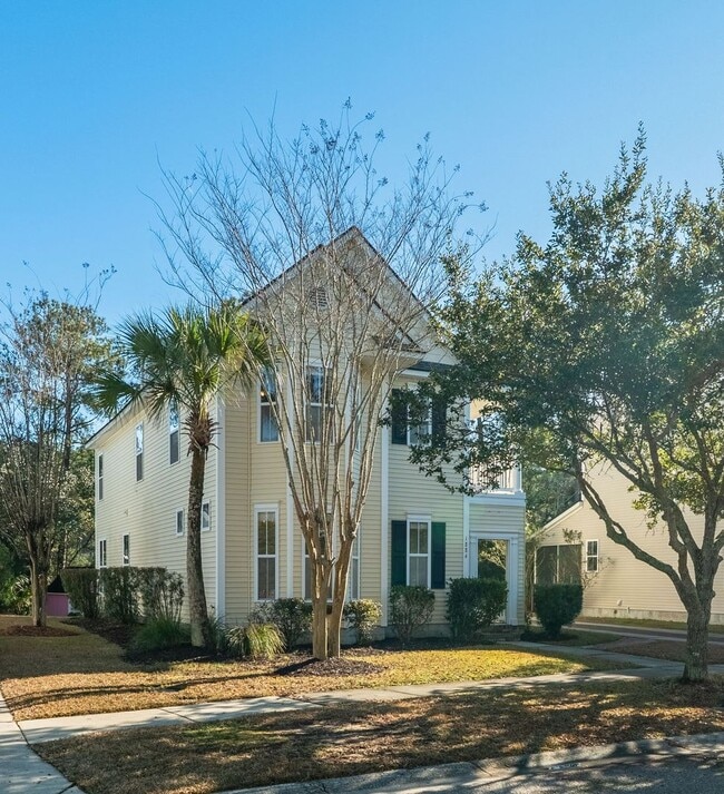 Building Photo - Serene Marsh Retreat in Mount Pleasant
