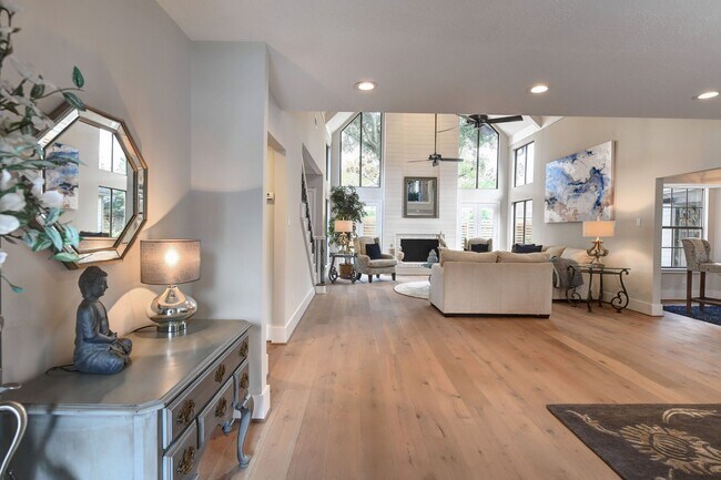 Foto del edificio - 1706 Cedar Creek Ct